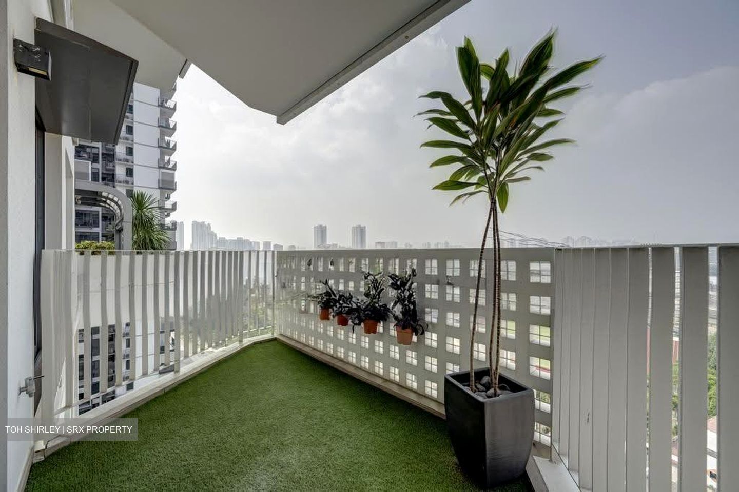 Sky Habitat (D20), Condominium #632021581